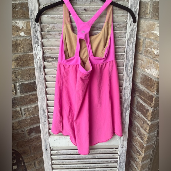 Lululemon Venus Tank Top Shelf Bra Yoga Stretch Racerback Pow Pink Women’s Sz 8. - Picture 4 of 5